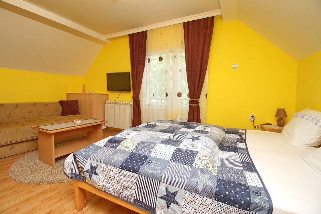 Apartments Junior Zlatibor Extérieur photo