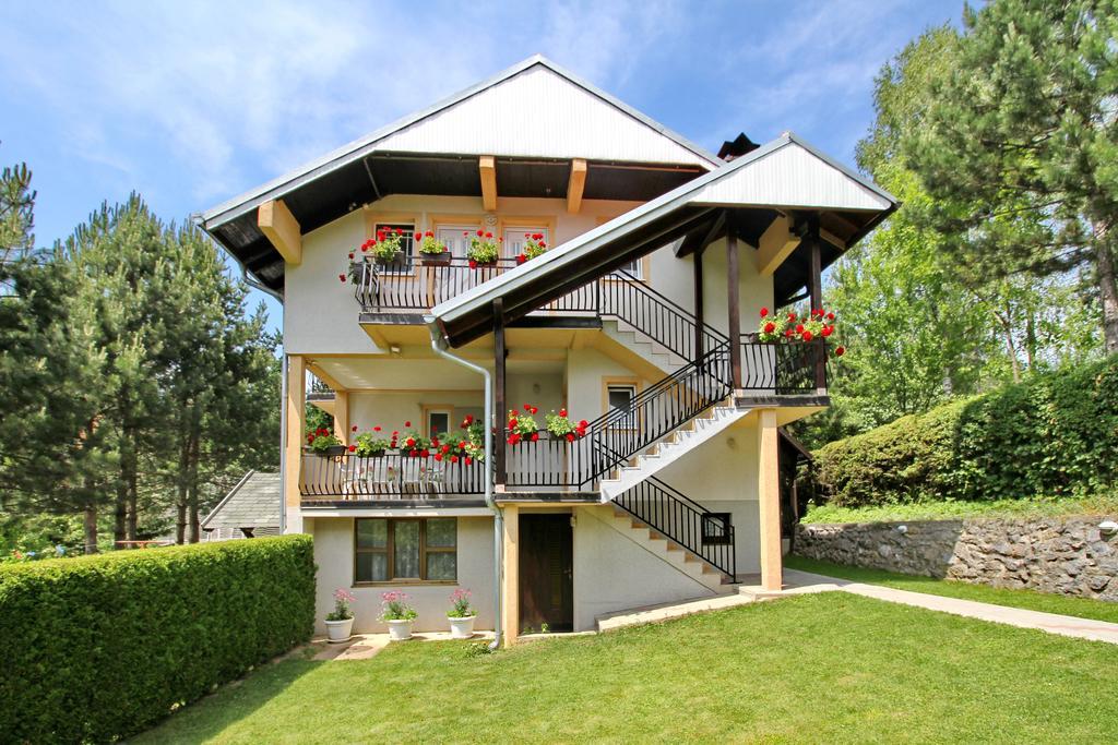 Apartments Junior Zlatibor Extérieur photo